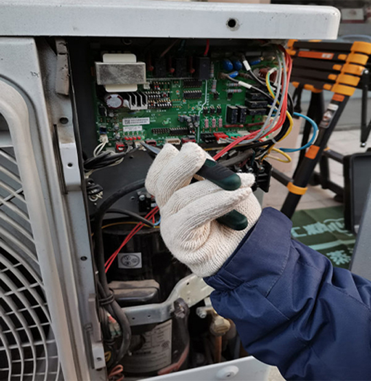  德格维修空调不制热